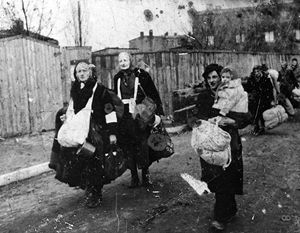 Петр Порошенко перепутал высылку украинцев в Сибирь с отправкой евреев в гитлеровские лагеря смерти