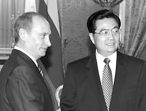 Президент России Владимир Путин принял в Кремле председателя КНР Ху Цзиньтао 