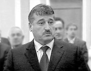 Президент Чечни Алу Алханов