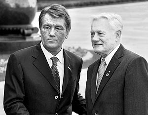 Президент Украины Виктор Ющенко и президент Литвы Валдас Адамкус