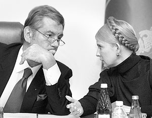 Противостояние между президентом Украины Виктором Ющенко и премьер-министром Юлией Тимошенко обостряется