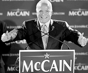 Сенатор-республиканец Джон Маккейн победил на первичных выборах (праймериз) во Флориде