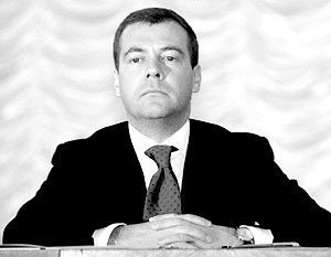 В среду первый вице-премьер правительства, кандидат в президенты России Дмитрий Медведев прибыл в Хабаровск