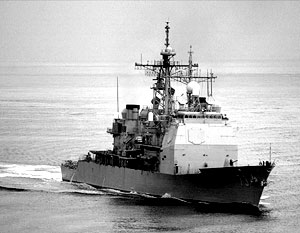 ВМС США обстреляли корабль, пытавшийся доставить на борт буксира «Свитцер Корсаков» запасы продовольствия