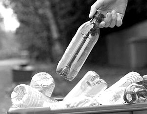 Ученые: Пластиковые бутылки могут вызывать рак