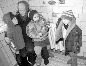 В течение нескольких часов 110 тыс. жителей столицы Республики Тува Кызыла оставались один на один с 37-градусным морозом