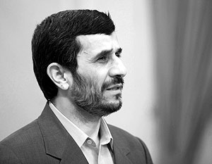 Ахмадинежад заявил, что Иран согласен сесть за стол переговоров со всеми странами