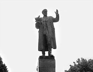 Памятник, установленный в Праге, хотят перенести под предлогом реконструкций
