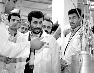 Как заявил Ахмадинежад, двум государствам нужно совместно бороться против США