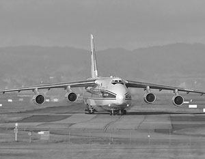 Авиалайнер  Ан-124 «Руслан»