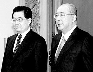 Ху Цзиньтао встретился в среду с председателем партии Гоминьдан У Босюном