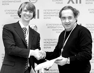 Генеральный директор «Соллерса» Вадим Швецов и генеральный директор Fiat Group Серджио Маркионне