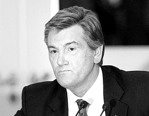 Медики, прокуратура и президентский кум спорят о том, кто отравил Ющенко