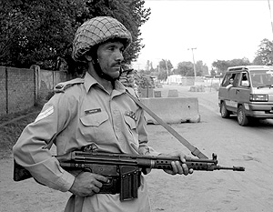 Спецслужбы Афганистана заявляют о раскрытии покушения на президента Хамида Карзая