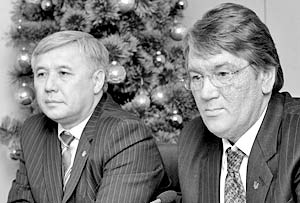 Премьер-министр Украины Юрий Ехануров и президент Украины Виктор Ющенко 
