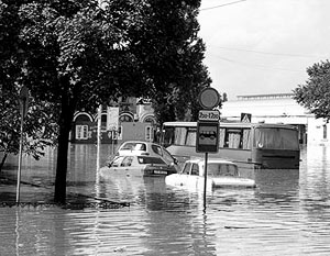 Днестр затопил центр Тирасполя