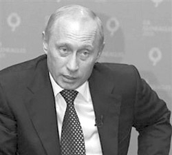 Президент Владимир Путин в ходе саммите G-8 заявил, что Россия планирует расширять сотрудничество с Украиной, если она не будет тырить у нас газ