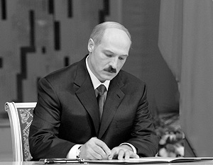 Александр Лукашенко размышляет о признании Цхинвала и Сухума