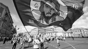 В Санкт-Петербурге прошел традиционный общегородской крестный ход, приуроченный к празднованию Дня перенесения мощей святого благоверного князя Александра Невского (небесного покровителя города)