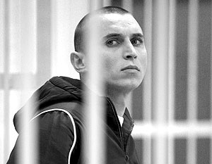 Ментюк прямо в зале суда объявил голодовку, заявив, «что его жизнь теперь не имеет никакого смысла»