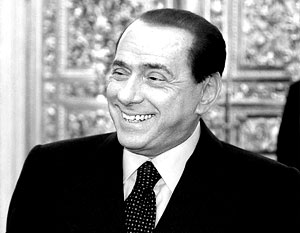 Берлускони объяснил, что его слова были «милым комплиментом»