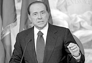 Премьер-министр Италии Сильвио Берлускони обвинил Украину в отборе российского газа