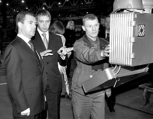 Дмитрий Медведев посетил завод «Курганстальмост»