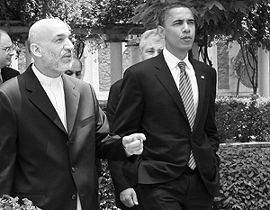 Хамид Карзай и Барак Обама во время визита нынешнего президента США в Афганистан в статусе сенатора от Иллинойса