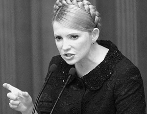 Тимошенко и Ющенко начали обмен взаимными оскорблениями