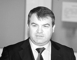 Анатолий Сердюков нашел поддержку у депутатов