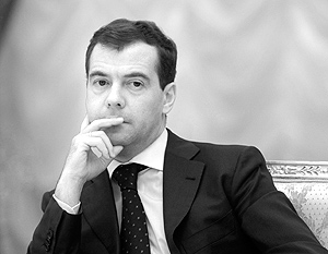 В своем интервью Медведев заметил, что не во всех регионах справляются с растущей безработицей