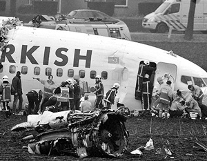Эксперты назвали причину катастрофы Boeing в Амстердаме
