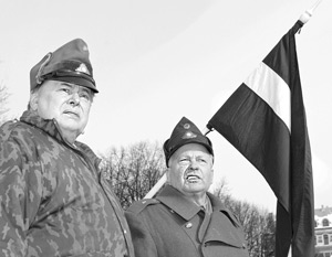 В этот праздник в Риге и Лиепае латыши чествовали ветеранов латышских частей СС