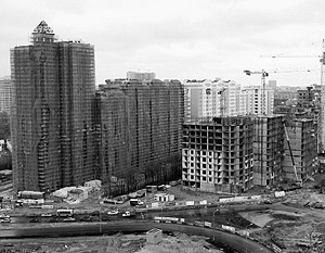 Последние две недели марта долларовые цены на недвижимость в Москве снижаются менее чем на 1% в неделю