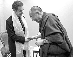 Пекин настаивал, что своей встречей с далай-ламой Саркози нанес Китаю «оскорбление»