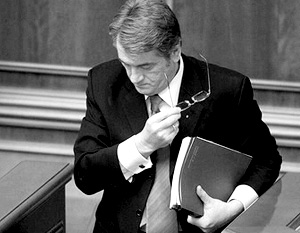 Ющенко передумал: дату выборов определит все-таки суд