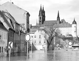 Наводнение в Европе: десятки городов ушли под воду