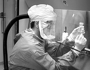 Вирус A/H1N1 мог случайно мутировать в лаборатории