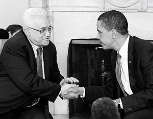 Барак Обама пообещал Махмуду Аббасу быть жестче с Израилем