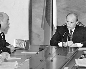 Президент РФ Владимир Путин и премьер-министр Михаил Фрадков 