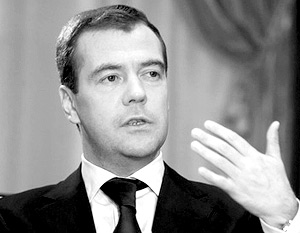 Свой рейтинг в 68% Медведев комментировать отказался 