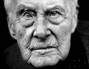 Старейший житель планеты скончался в Англии