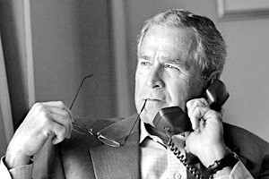 Президент США Джордж Буш распорядился заморозить все финансовые счета лиц, причастных к убийству бывшего премьер-министра Ливана Рафика Харири