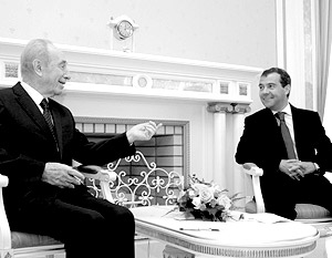Медведев поговорил с лидером Израиля на иврите