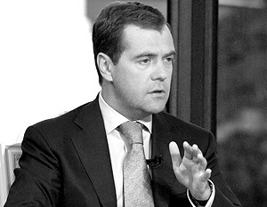 Медведев назвал свою статью конспектом послания парламенту
