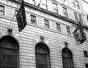 Bank of New York ушел от таможни
