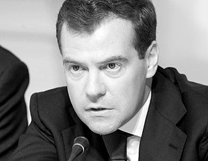 Медведев требует прогресса