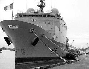 Сомалийские пираты атаковали французский военный корабль 