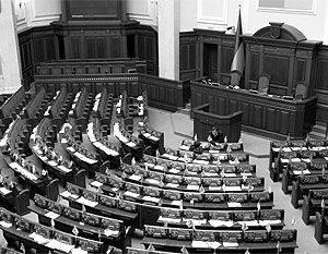 Рада заслушала несколько докладов об экономическом состоянии Украины, основной вывод которых сводится к одному – «полные кранты»
