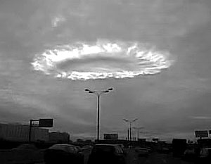 Странное облако появилось над Москвой 